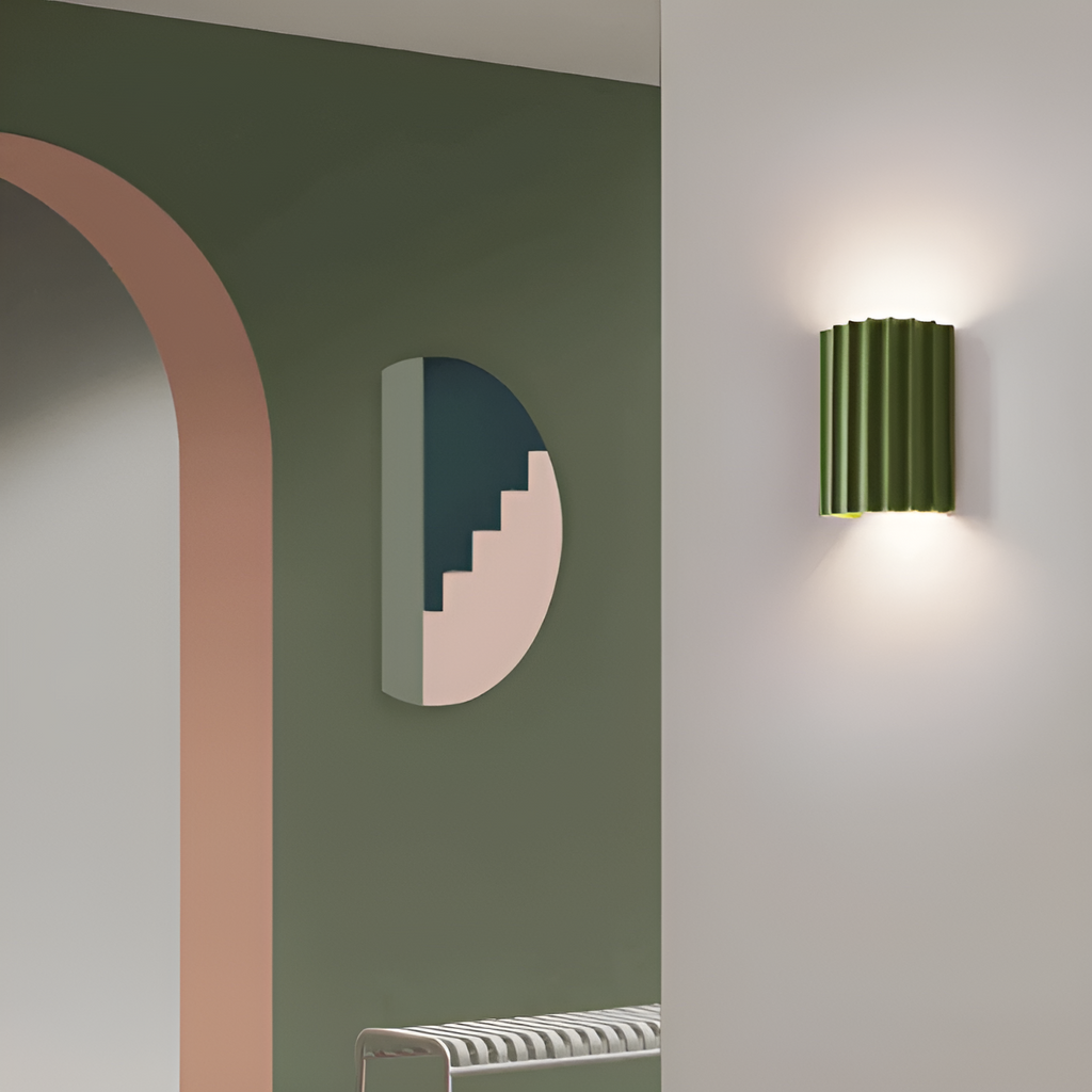 Avtoit | Striped LED wall light made of resin for a modern Nordic atmosphere