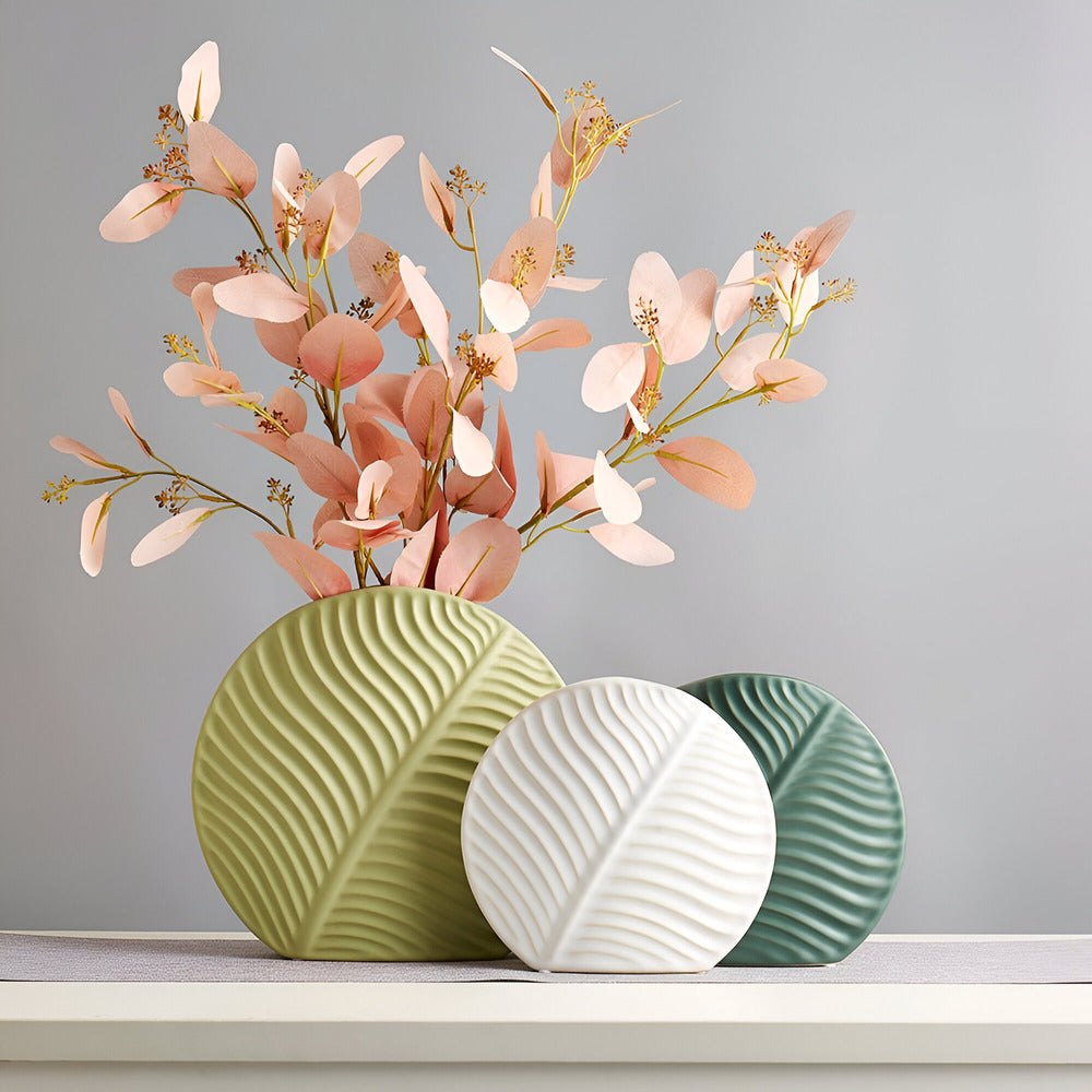 Avtoit | Nordvase Studio | Handmade Scandinavian Ceramic Vase – Minimalist Home Decor Accent