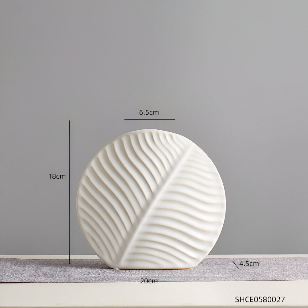 Avtoit | Nordvase Studio | Handmade Scandinavian Ceramic Vase – Minimalist Home Decor Accent