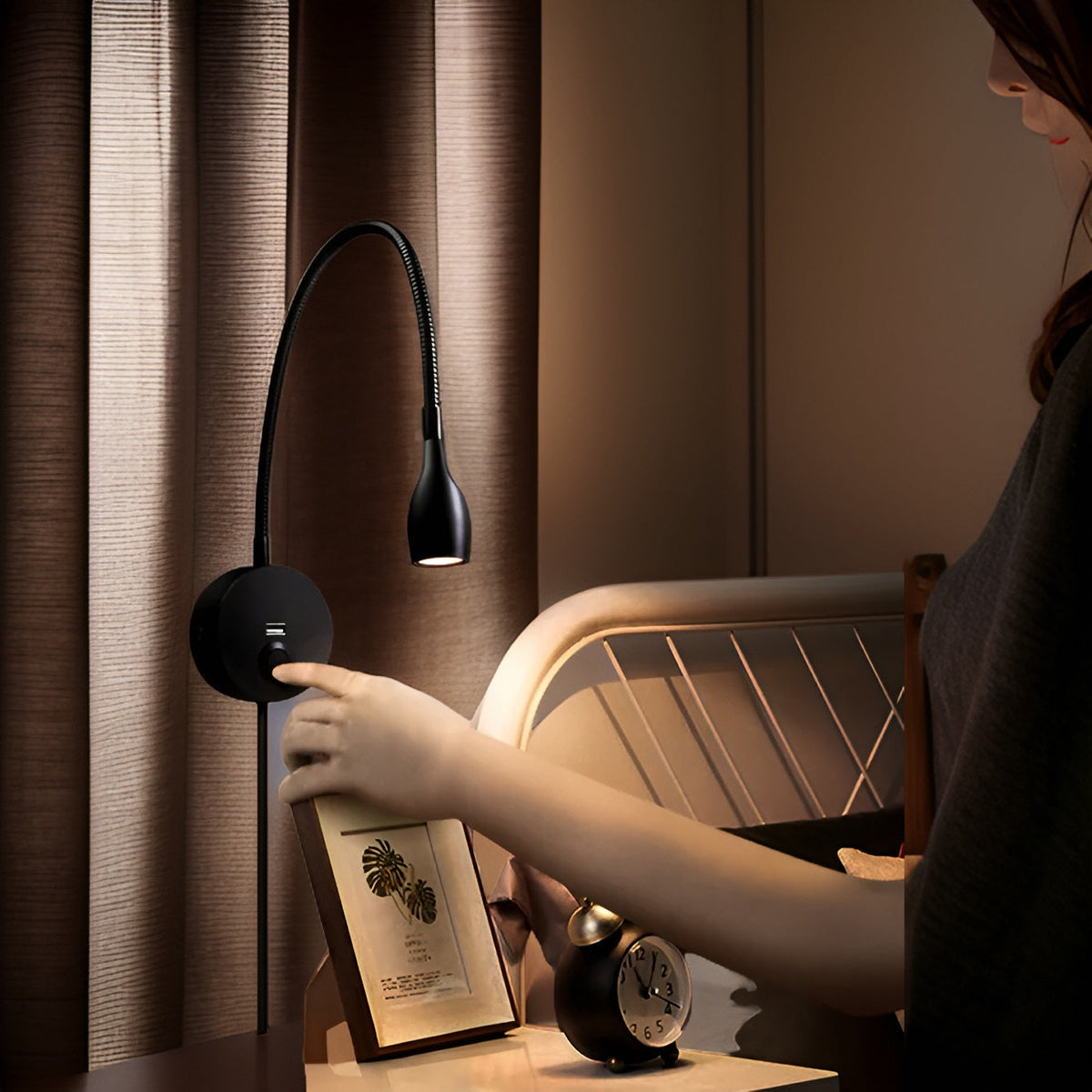 Avtoit | Wall light - Luminara - Reading lamp - Adjustable angle