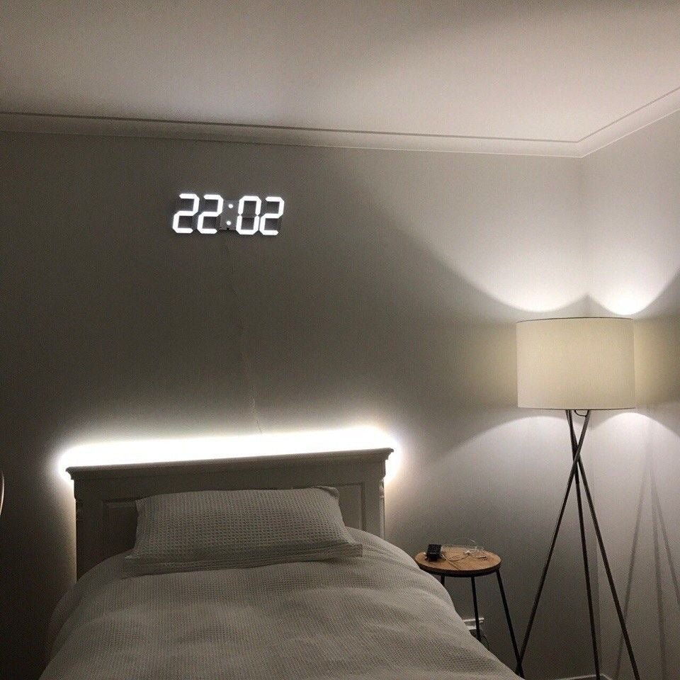 Avtoit | Digital 3D LED Wall Clock – Modern Design with Dimming Function and Optimal Visibility