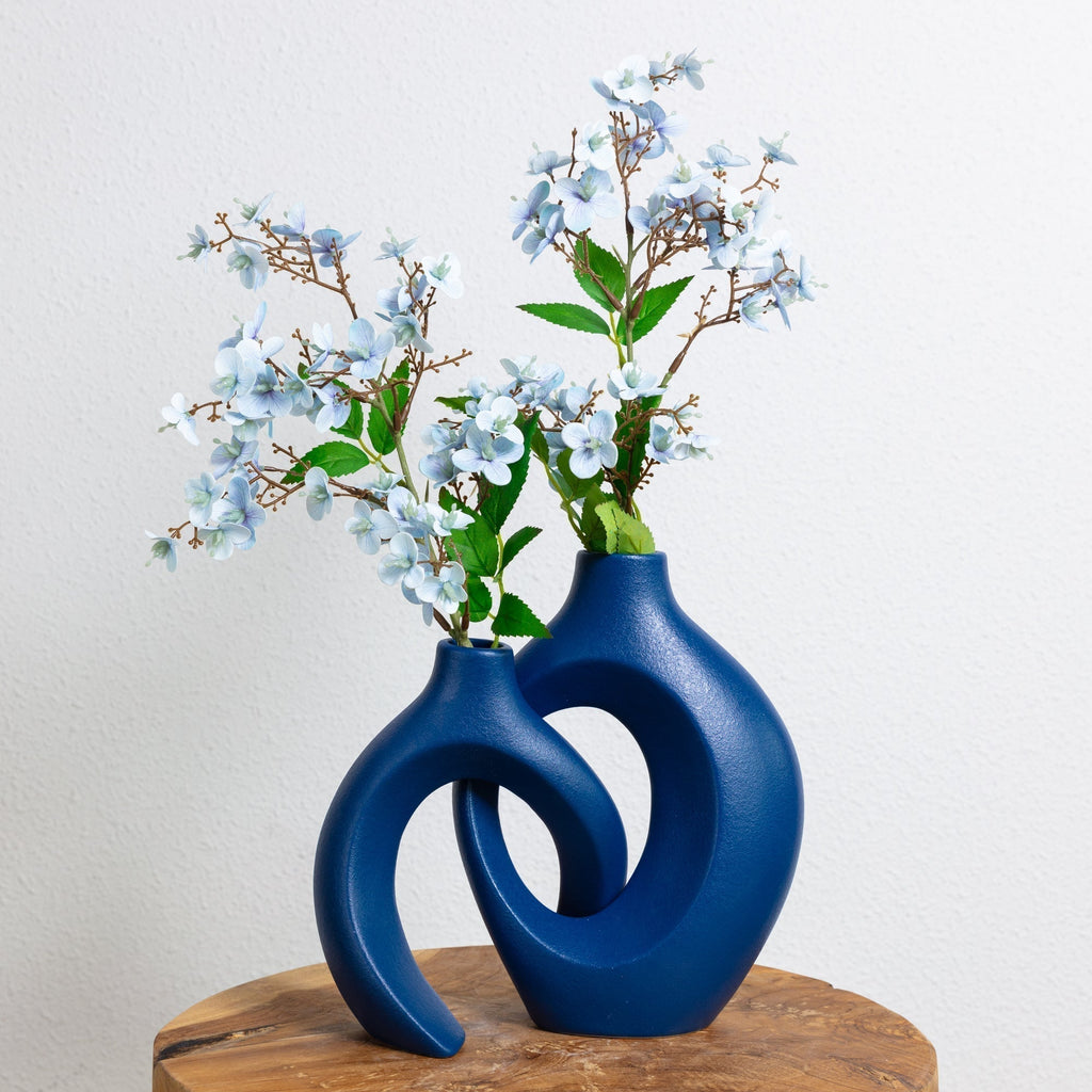 Avtoit | Gleora Intertwined Ceramic Flower Vase – Elegant Decorative Centrepiece for Modern & Classic Interiors
