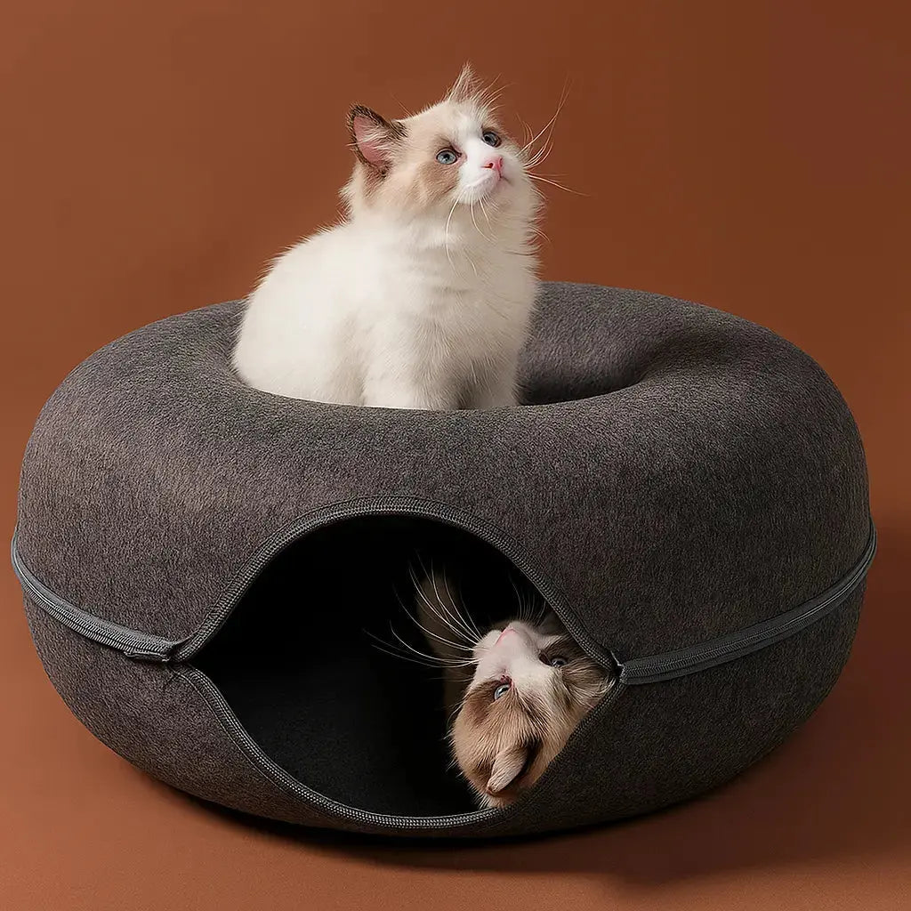 Avtoit | Cat tunnel bed made of wool felt – Play and retreat space