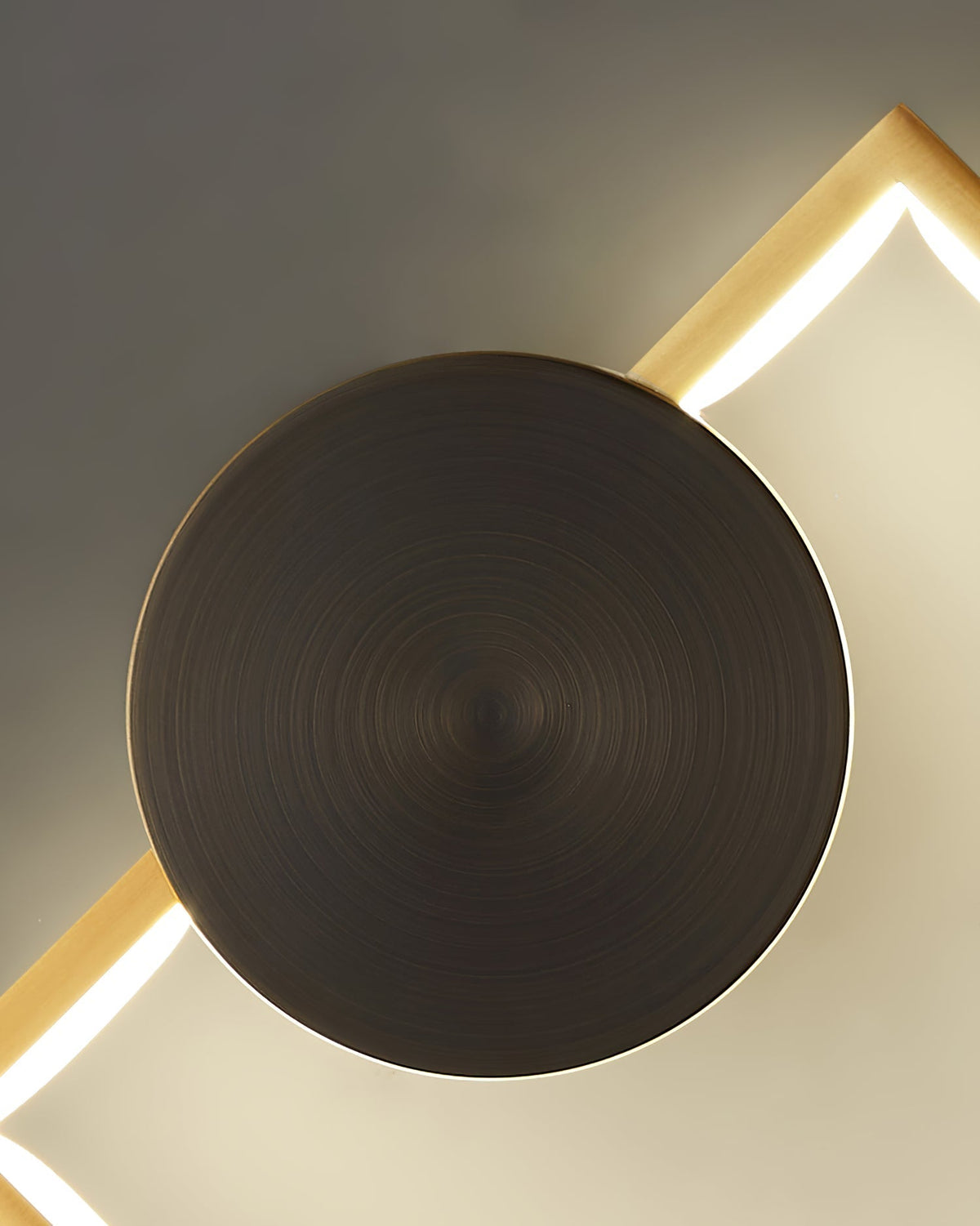 Avtoit | GeoLight – Sleek Geometric Wall Lamp for Contemporary Spaces