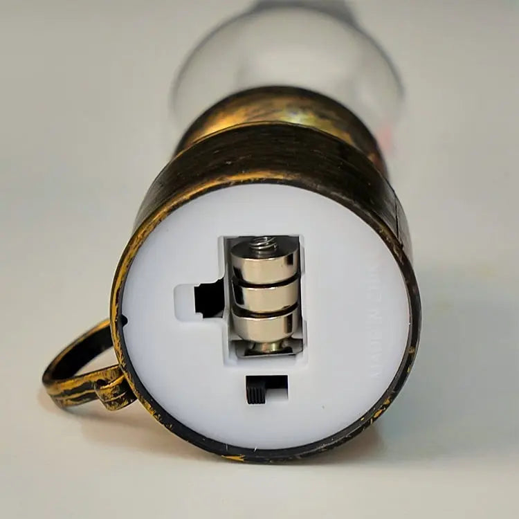 Avtoit | LED Vintage Petroleum-Style Swing Candle Lamp