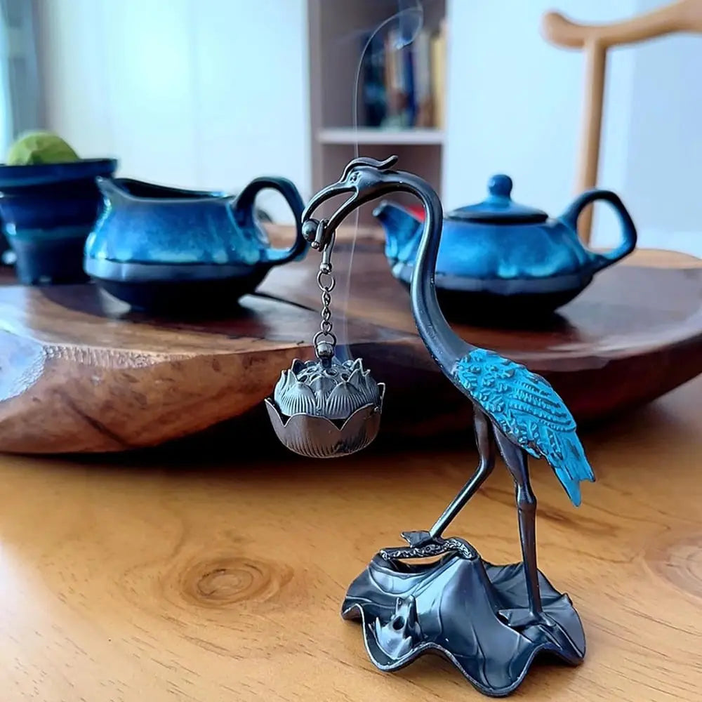 Avtoit | Lotus-Crane Decor & Aroma Diffuser – For relaxed senses & warm atmosphere