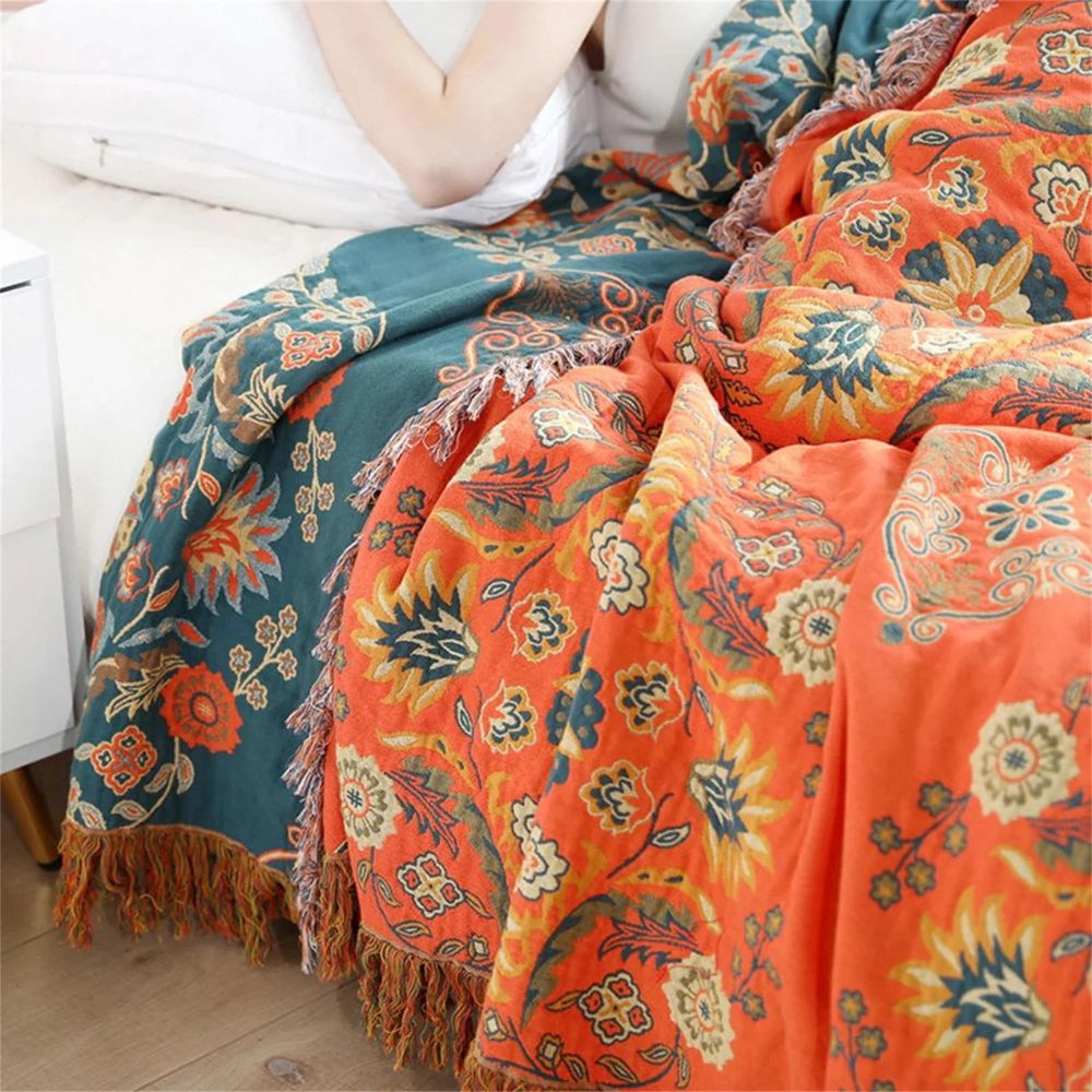 Avtoit | Reversible blanket in Marigold design for cozy warmth