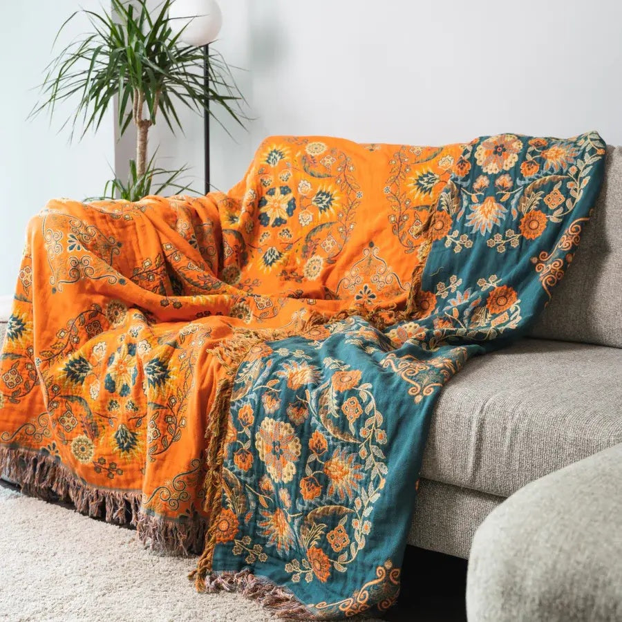 Avtoit | Reversible blanket in Marigold design for cozy warmth
