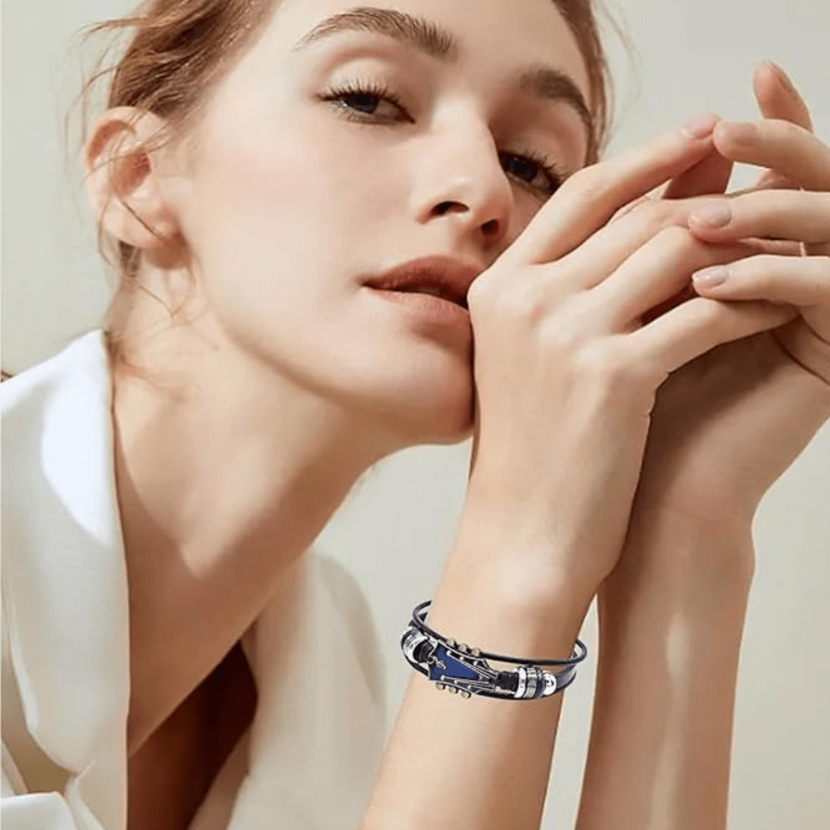 Avtoit | Music-inspired leather bracelet