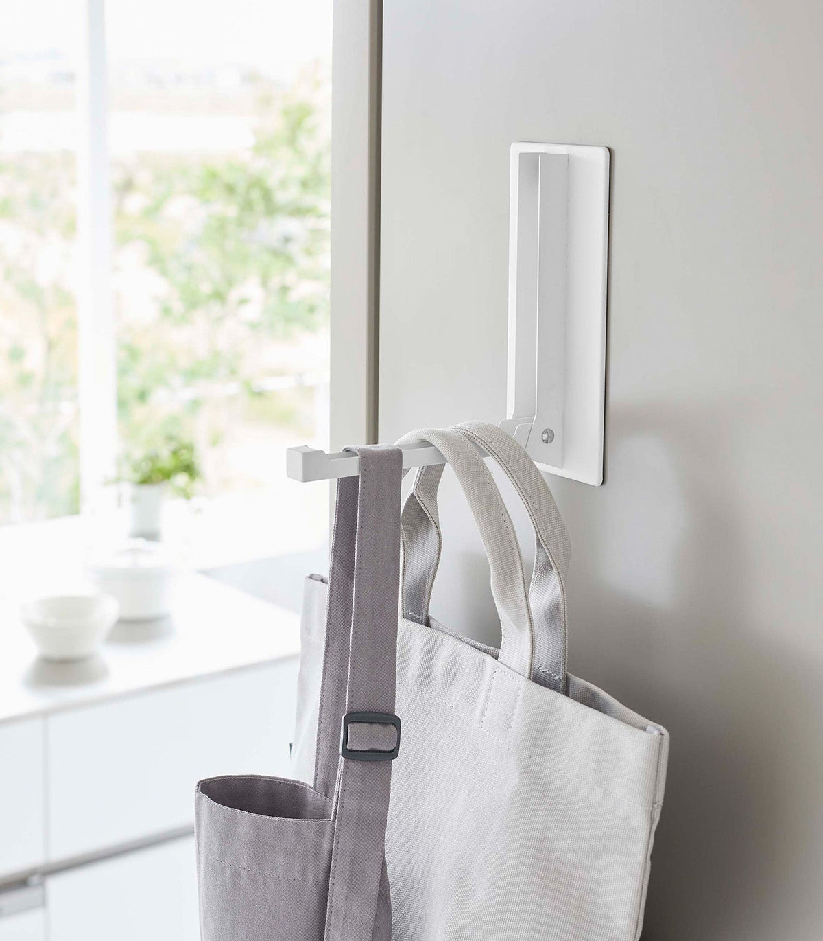Avtoit | Magnetic Folding Hook - Steel