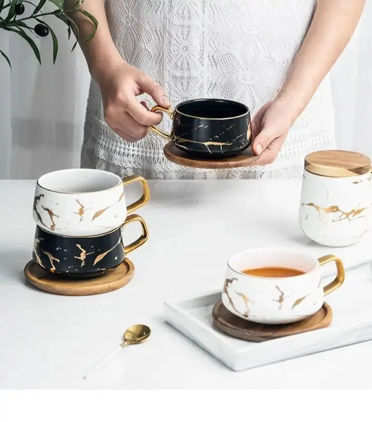 Avtoit | Marble Pattern Coffee Mug with Gold Decoration