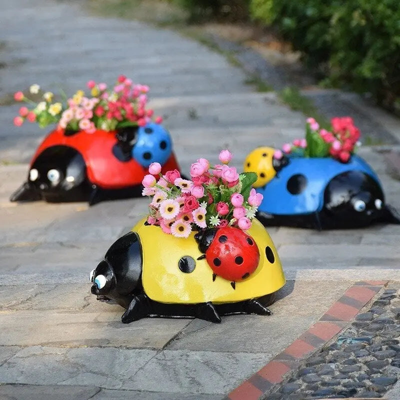 Avtoit | Ladybug Flower Pot – Weatherproof Garden Decor made of Resin
