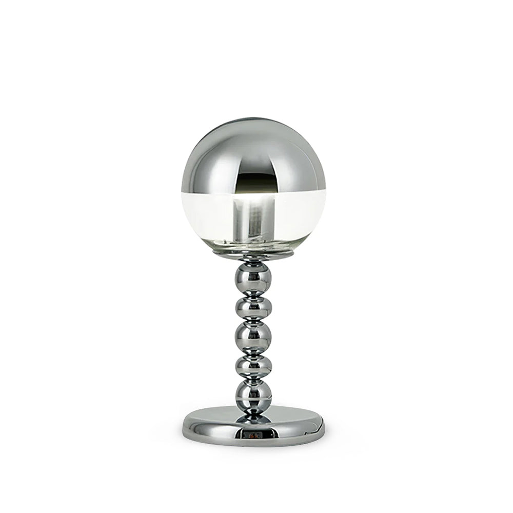 Avtoit | MirrorGlow – Minimalist Chrome Table Lamp
