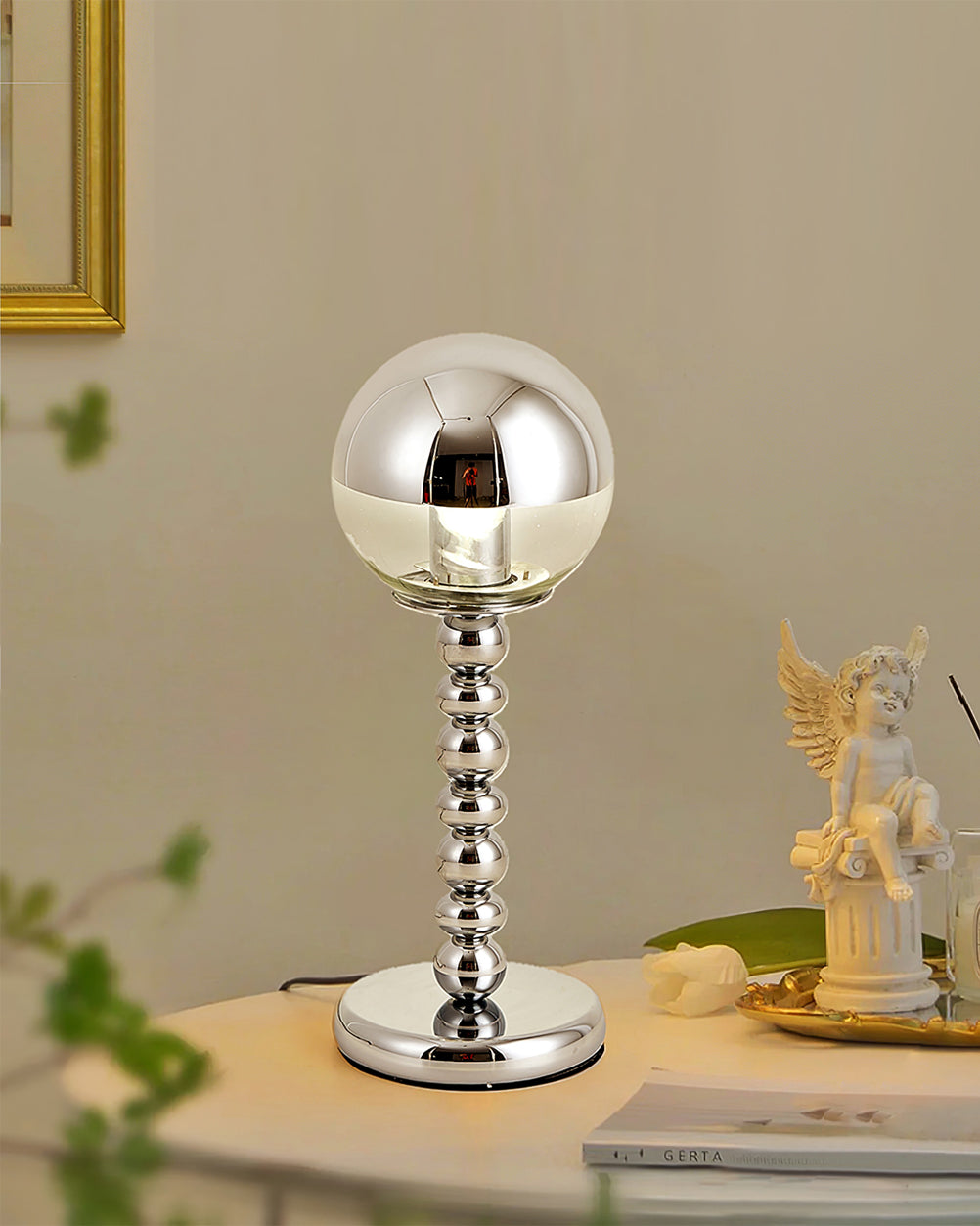 Avtoit | MirrorGlow – Minimalist Chrome Table Lamp