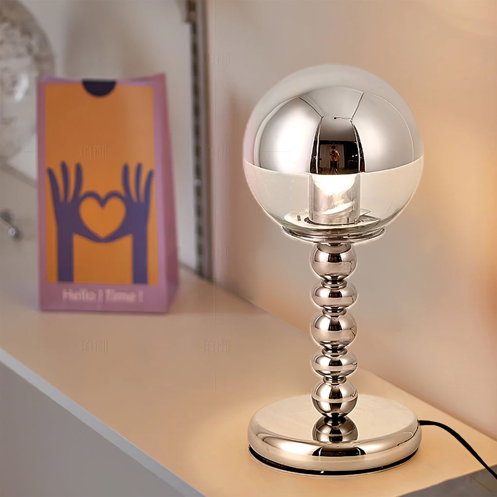 Avtoit | MirrorGlow – Minimalist Chrome Table Lamp