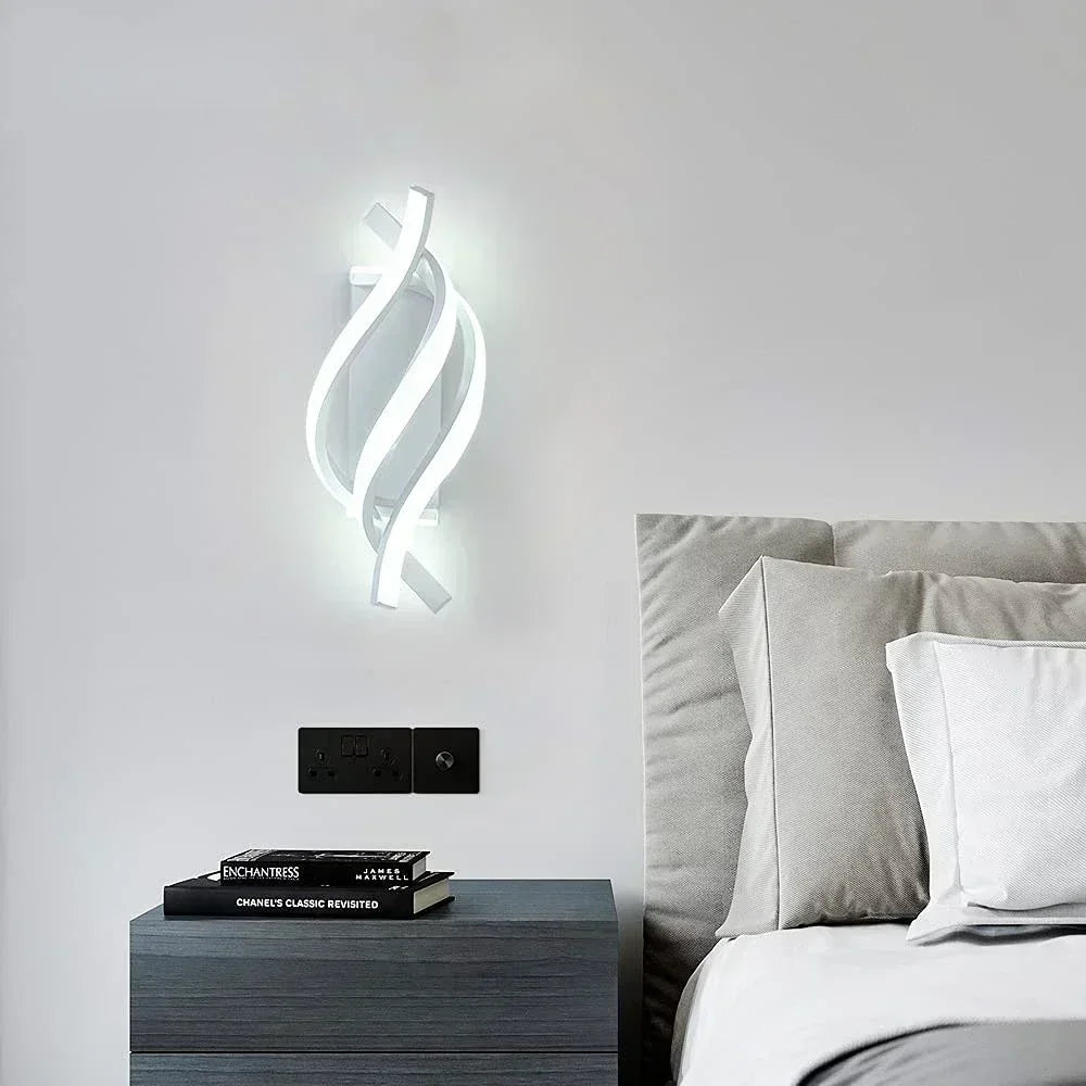 Avtoit | Spiral-shaped wall light