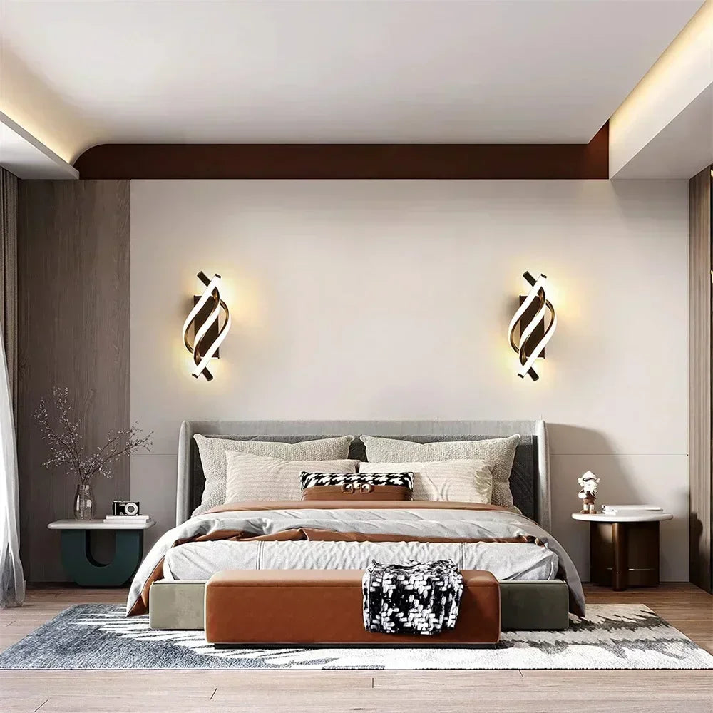 Avtoit | Spiral-shaped wall light