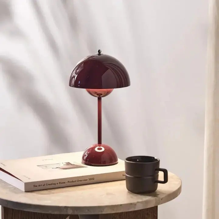 Avtoit | Modern LED Table Lamp – Wireless and dimmable