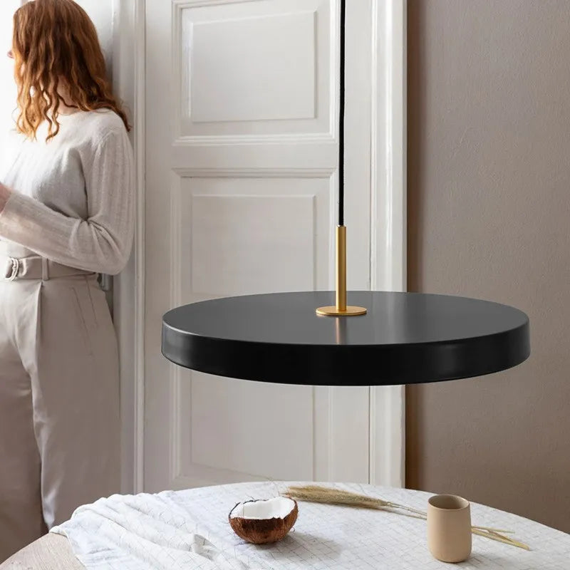 Avtoit | Slim Disc Pendant Light