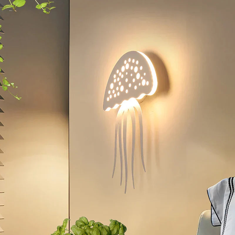 Avtoit | QualleGlow | Exclusive LED wall lamp in the shape of a jellyfish