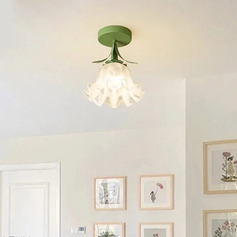 Avtoit | Modern ceiling light with elegant design