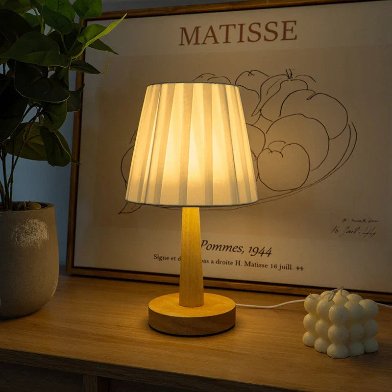 Avtoit | Pleated Nightstand Lamp