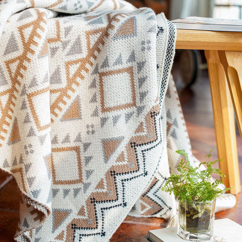 Avtoit | Boho Navajo Sunlight Bedspread