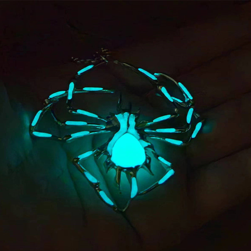Avtoit | Glow-in-the-Dark 3D Spider Necklace