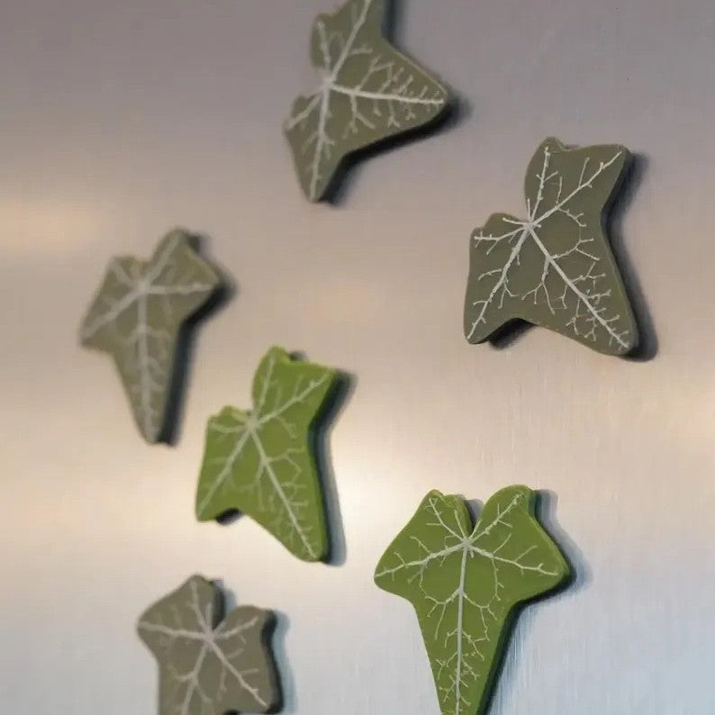 Avtoit | Designer Ivy Refrigerator Magnet
