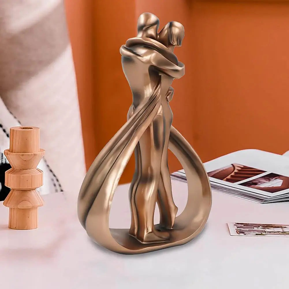 Avtoit | Modern Couple Sculpture – Symbol of Connection