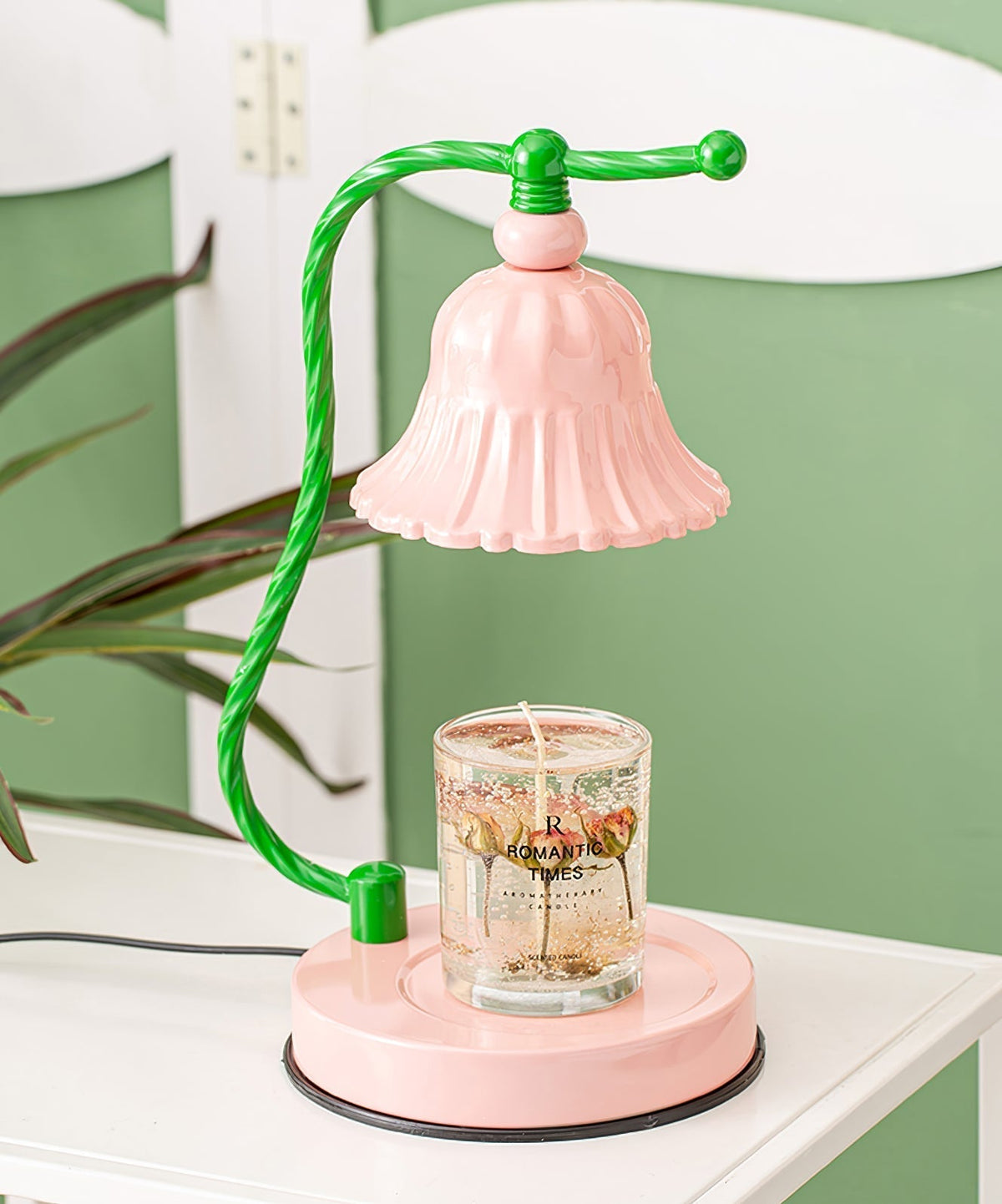 Avtoit | BloomAura – Charming Pink Glass Table Lamp