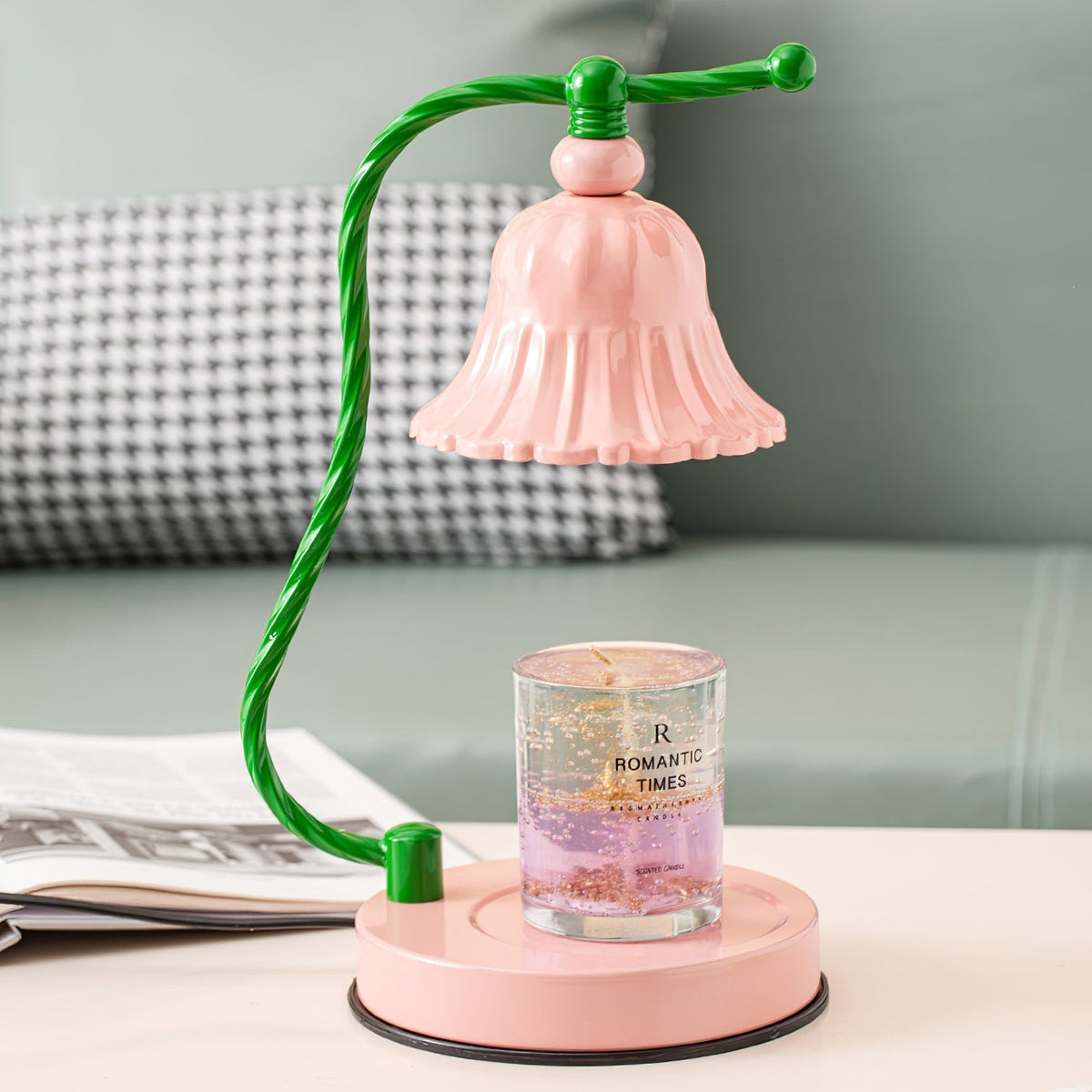 Avtoit | BloomAura – Charming Pink Glass Table Lamp