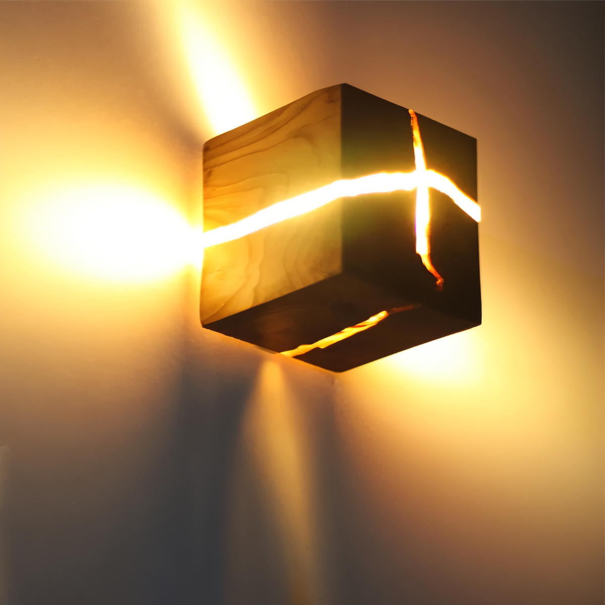 Avtoit | QuadCrackle Wooden Wall Light – Handcrafted LED Wall Lamp with Artistic Crackle Design