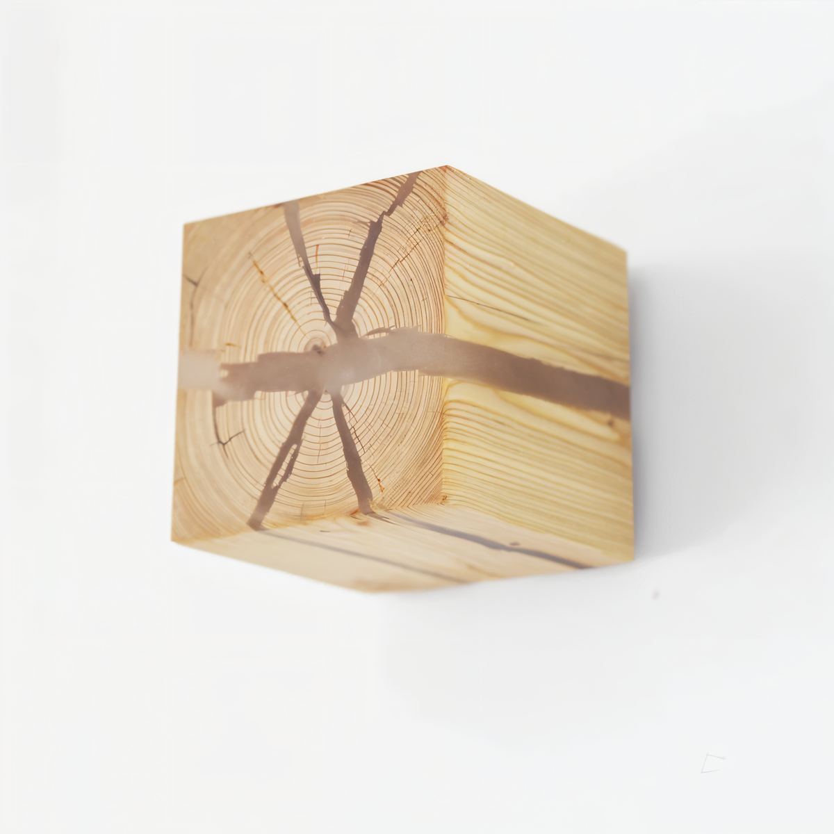 Avtoit | QuadCrackle Wooden Wall Light – Handcrafted LED Wall Lamp with Artistic Crackle Design