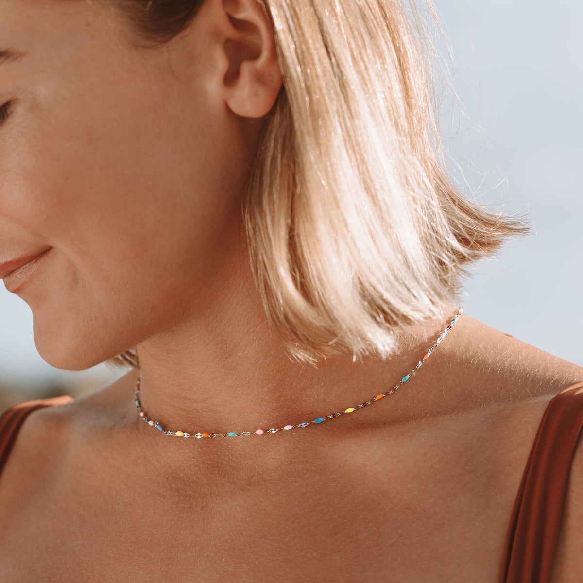 Avtoit | Rainbow choker necklace for everyday use