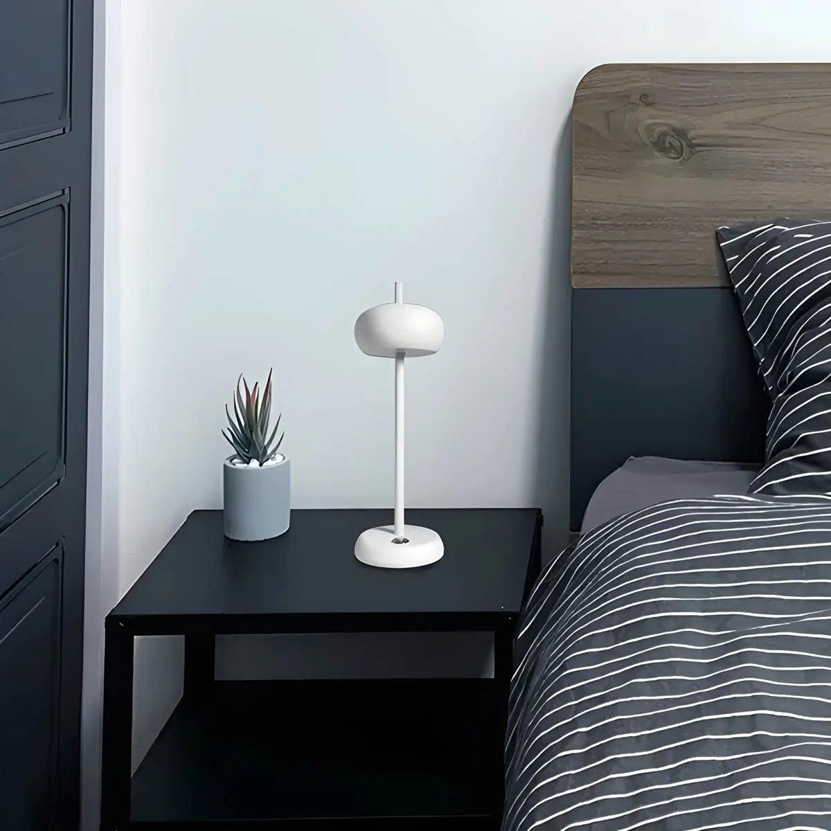 Avtoit | PureShine - Minimalist Table Lamp
