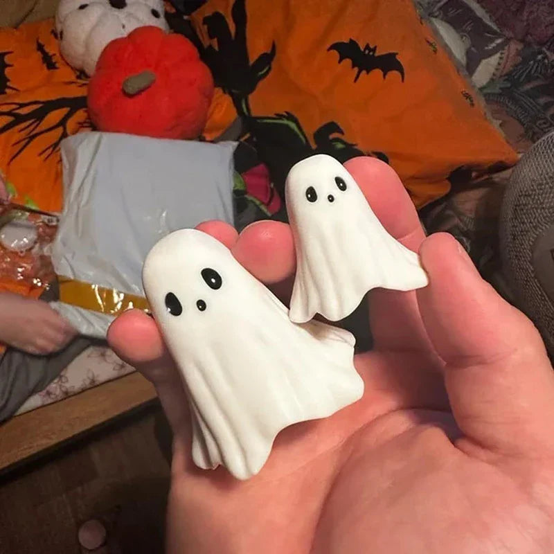 Avtoit | Sweet Not So Scary Ghost Home Decor Figurines