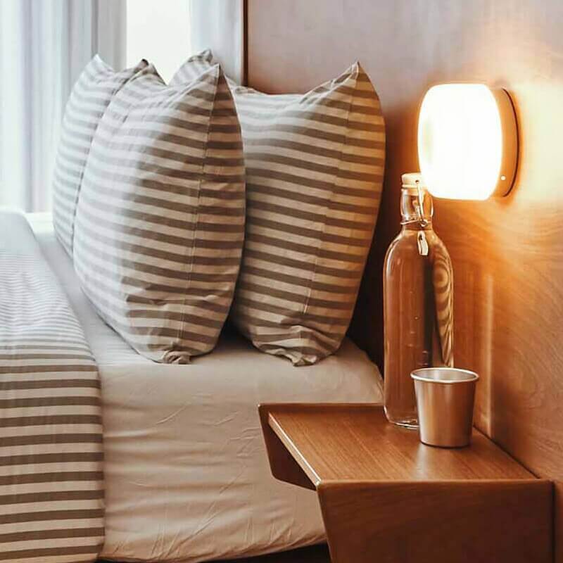 Avtoit | Futuristic and unique solid Plexiglass wall lamp