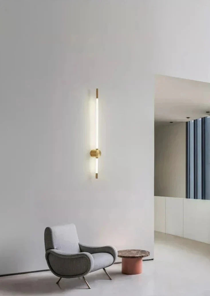 Avtoit | AstraBeam – Vertical LED Wall Lamp for Modern Interiors