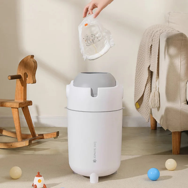 Avtoit | Clean Air Large Odor Neutralizing Trash Can