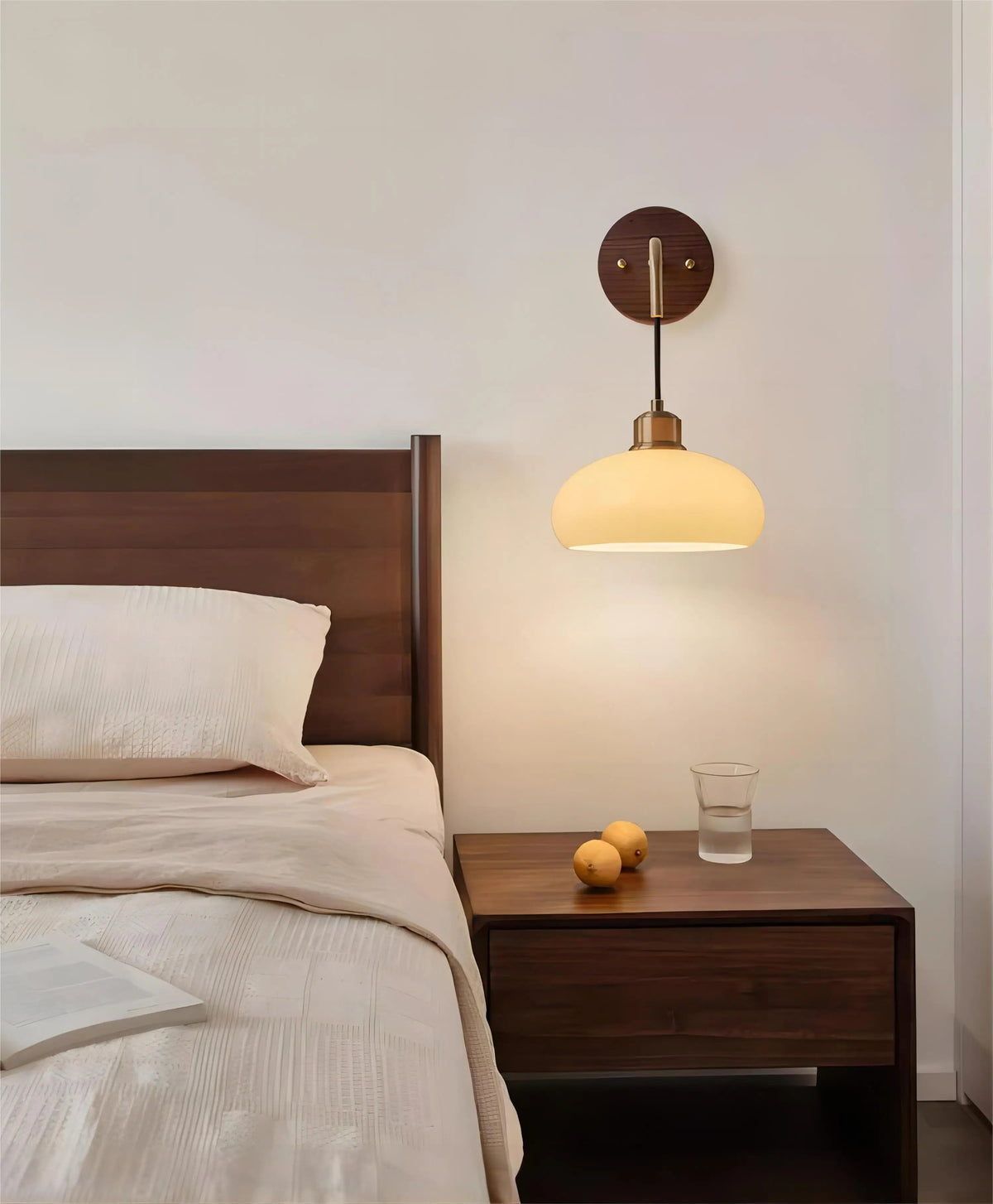 Avtoit | WalnutEdge – Modern Wall Lamp in Walnut and Brass