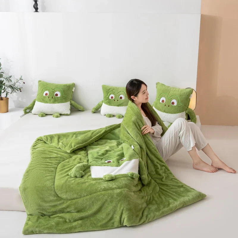 Avtoit | Cozy Dreams Mini Monster Quilted Pillow Blanket