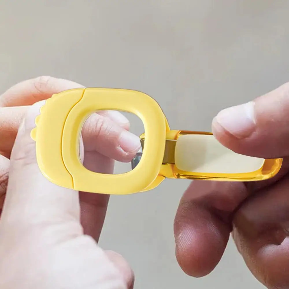 Avtoit | 3in1 nail clipper with magnifying glass and light