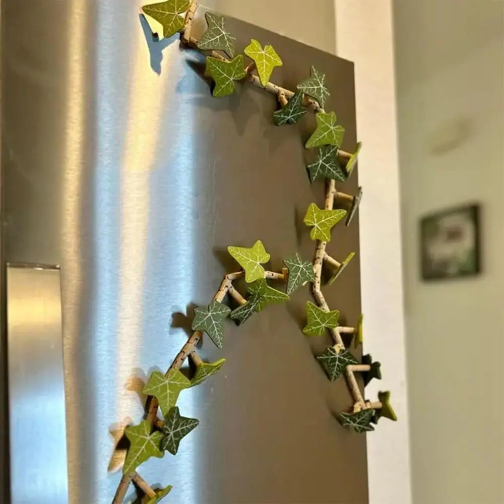 Avtoit | Designer Ivy Refrigerator Magnet