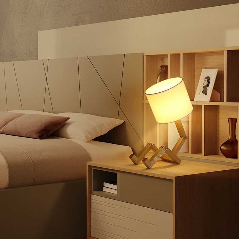 Avtoit | Robot Form Wood Table Lamp