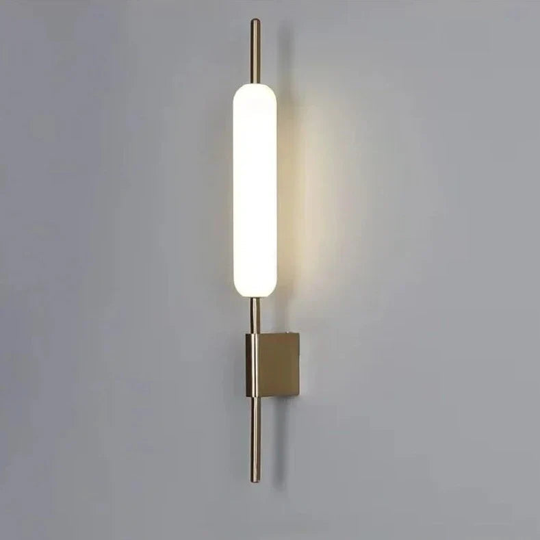 Avtoit | AuraGold – Elegant Gold Wall Lamp for LED Illumination