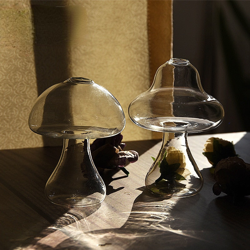 Avtoit | Mushroom Inspired Elegant Glass Vase