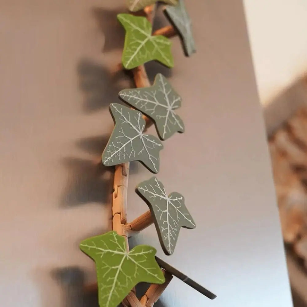 Avtoit | Designer Ivy Refrigerator Magnet