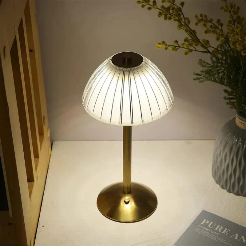 Avtoit | Wireless three-color LED table lamp with dimming function