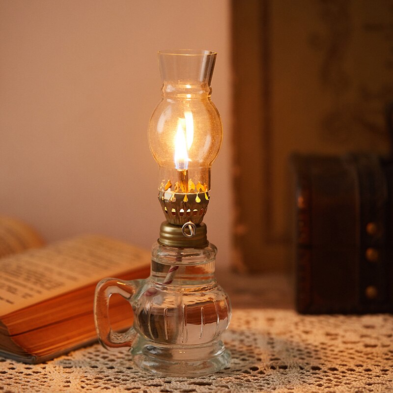 Avtoit | Vintage Kerosene Oil Lamp